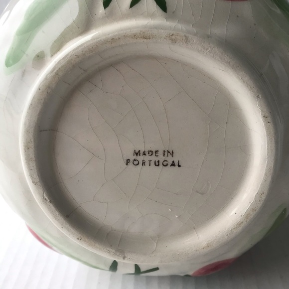 Vintage Pitcher With Embossed Strawberries, Leaves And Vines Portugal - Picture 6 of 10